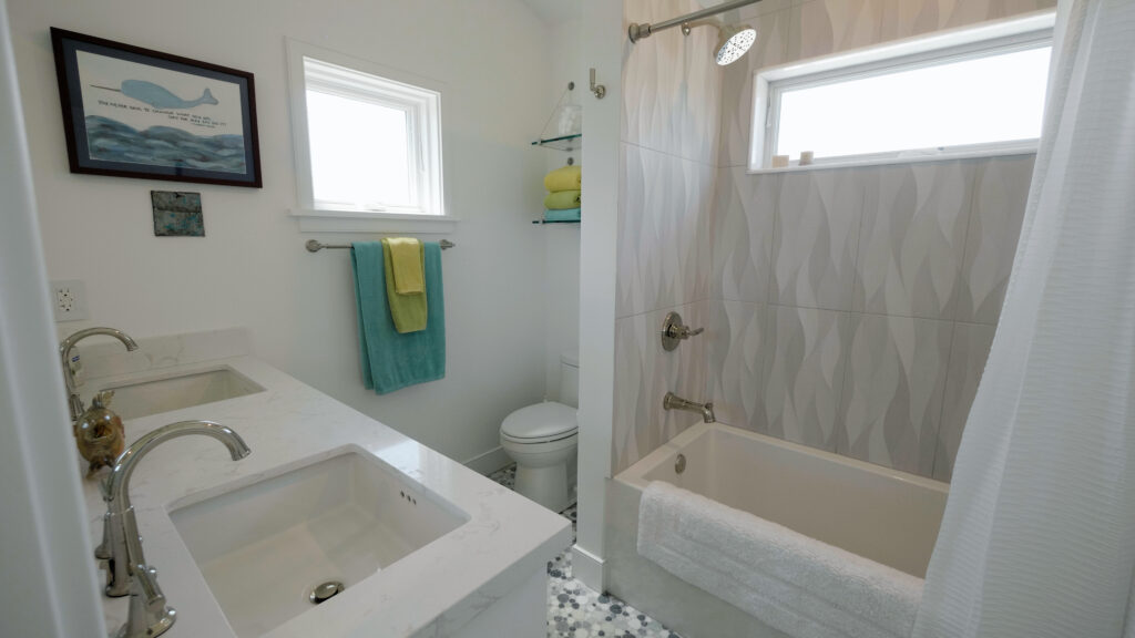 Make Over Your West Hollywood Bathroom | MDM Custom Remodeling